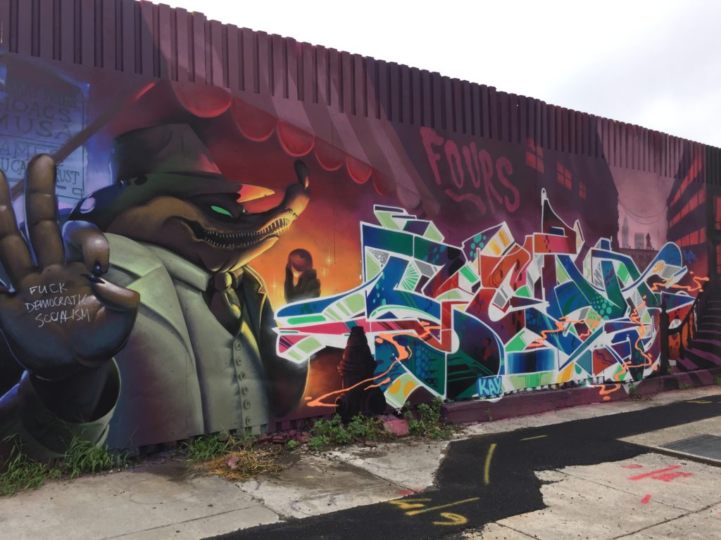 Fresque murale par Loomit & Kay