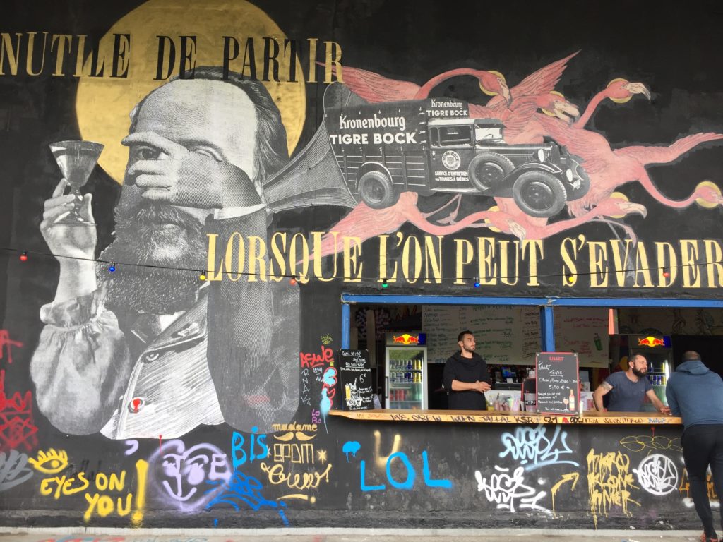 Madame Moustache - Street Art - l'aérosol