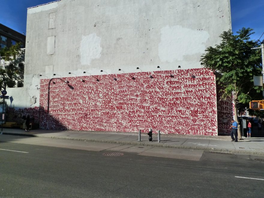 Houston Bowery Wall par Twist & Amaze